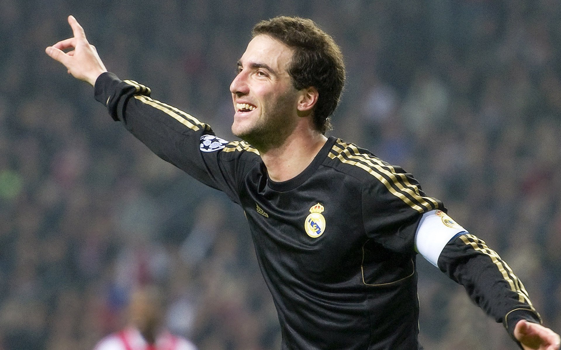 《英雄联盟》世界预选在线火热进行!揭开全球电竞战火的序幕